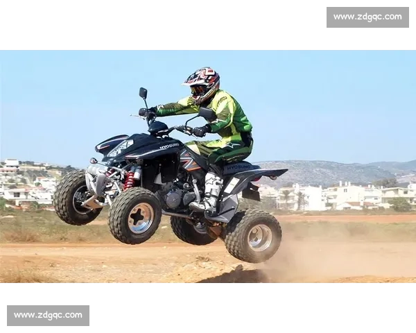 墨西哥站惊魂开局：一号弯四车混战！